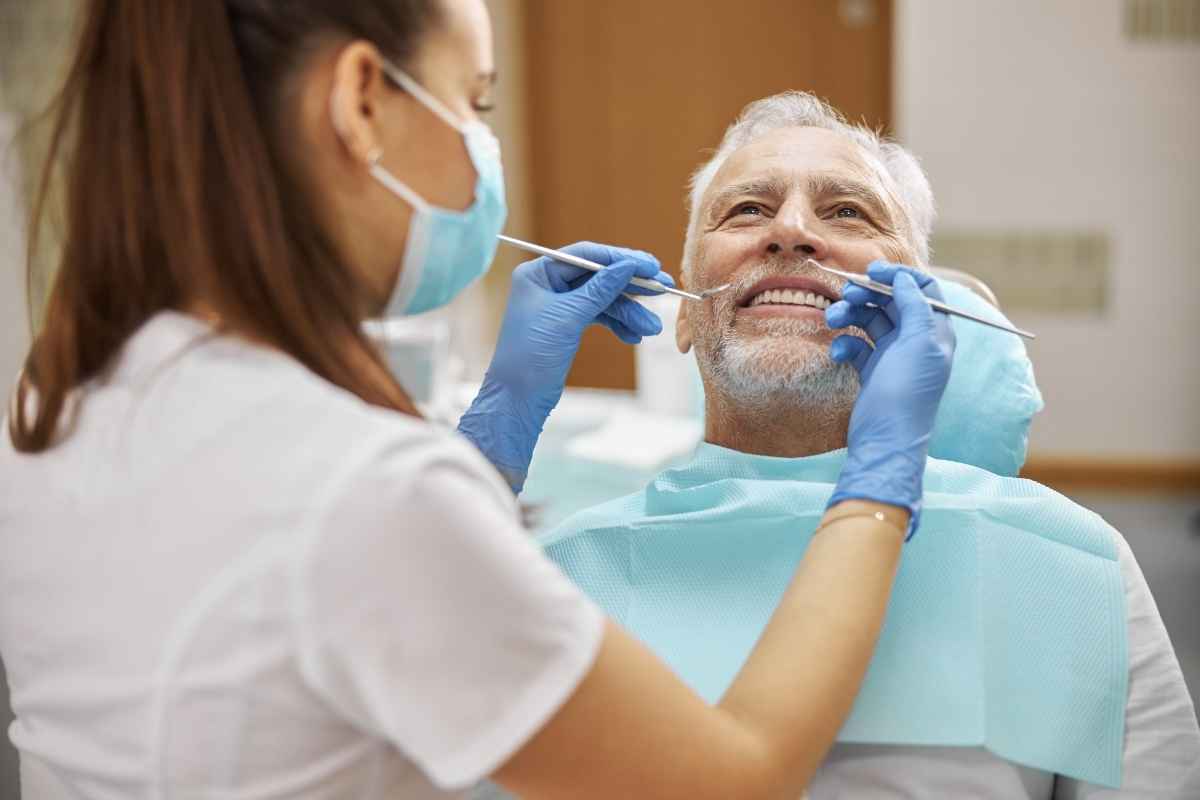 Guide to Dental Care for Older Adults