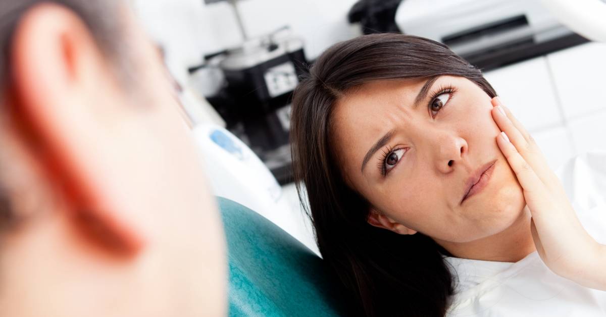 emergency dental problems treated by a emergency dentist